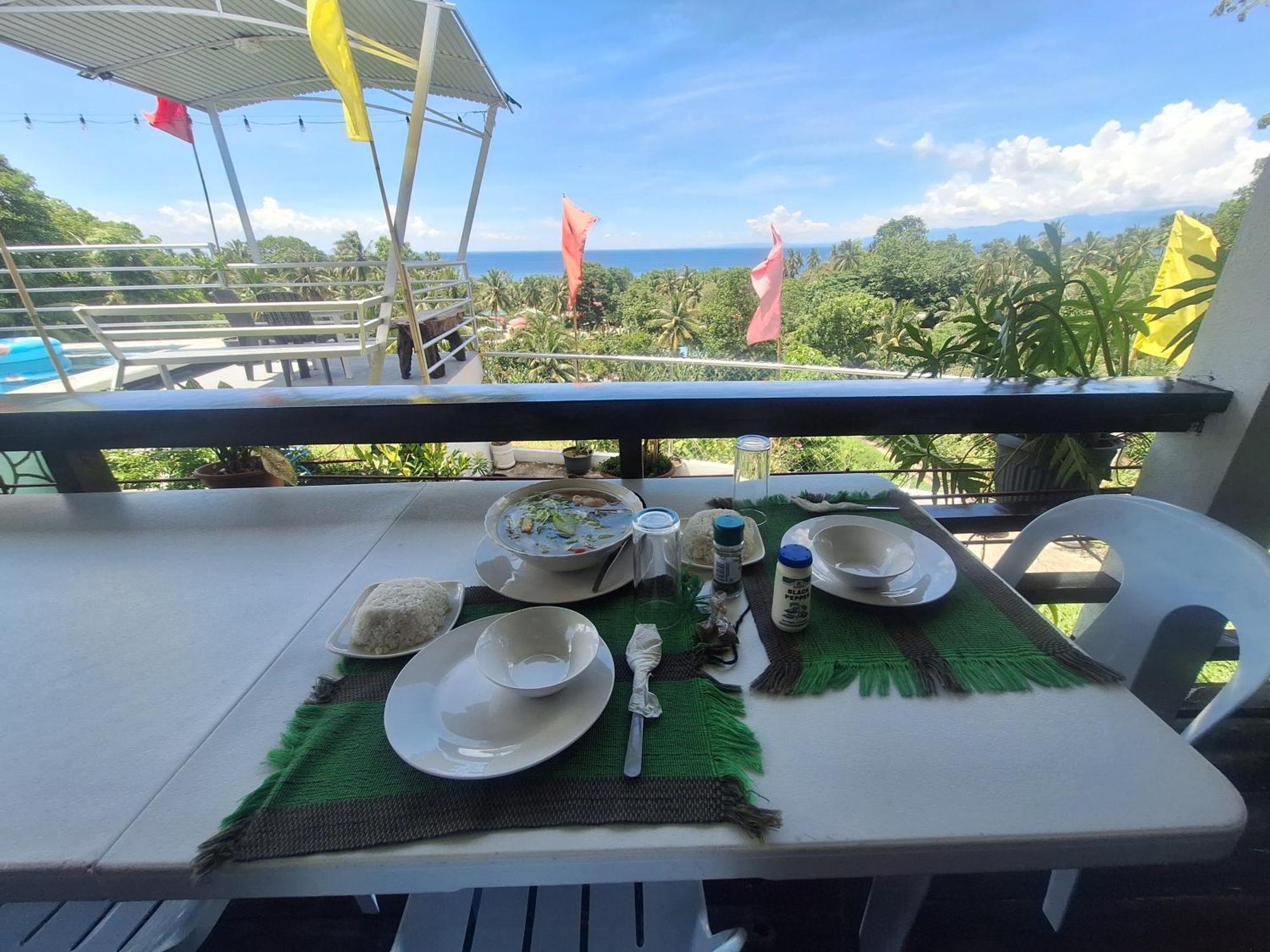 Island Samal Overlooking View House With Swimming Pools San Antonio  Exterior photo